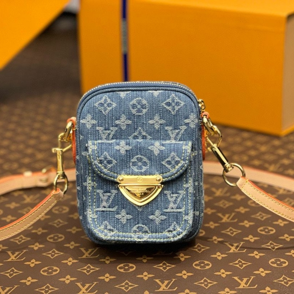 SOLD OUT EVERYWHERE! Louis Vuitton Denim Fairfax Pochette Blue